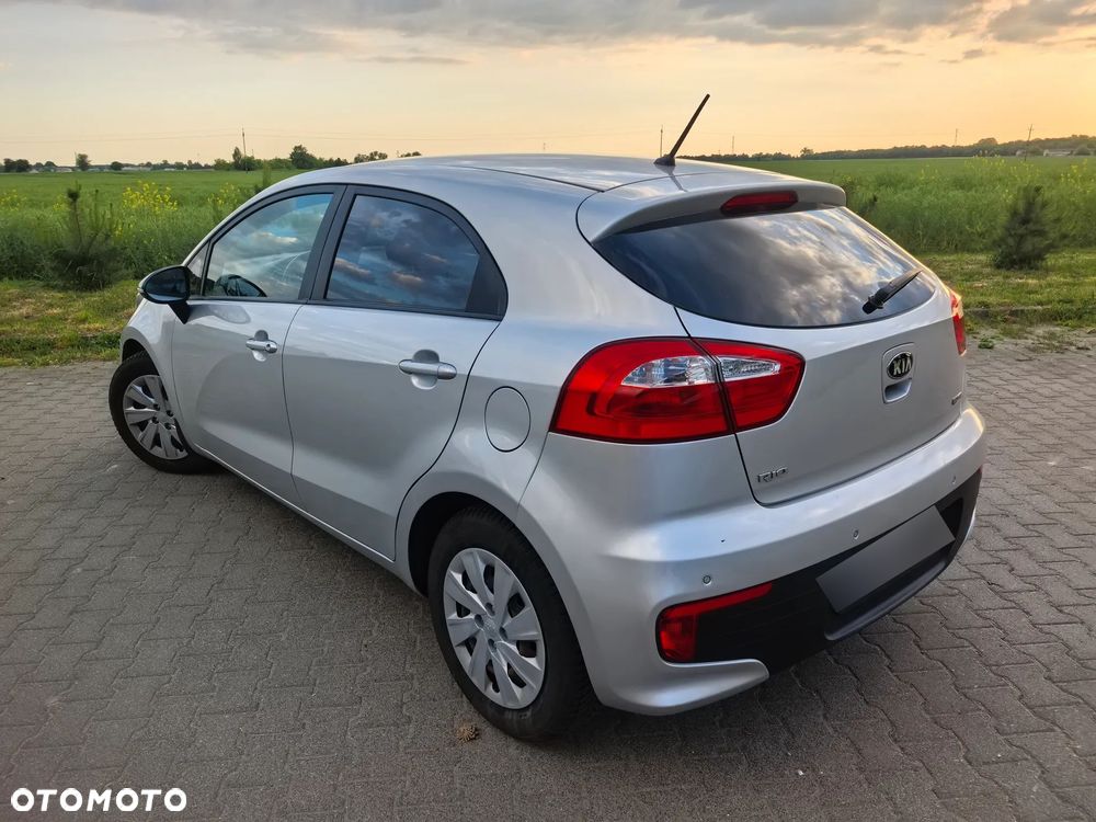 Kia Rio 1.2 M - 3