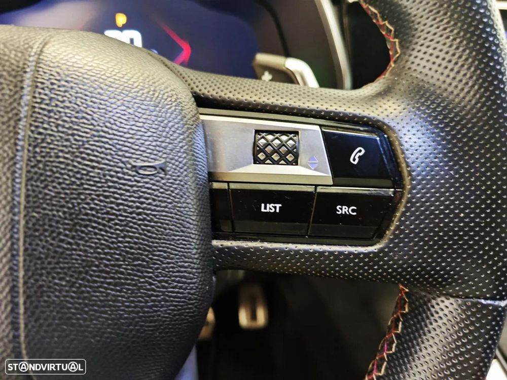 DS DS7 Crossback BlueHDI 130 Aut. Performance Line + - 29
