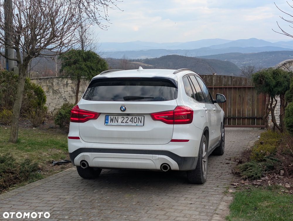 BMW X3 xDrive20i Advantage sport - 7