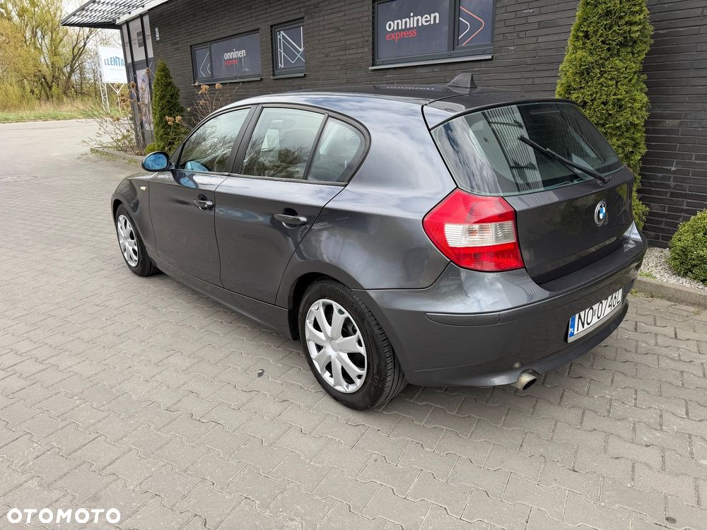 BMW Seria 1 116i - 3