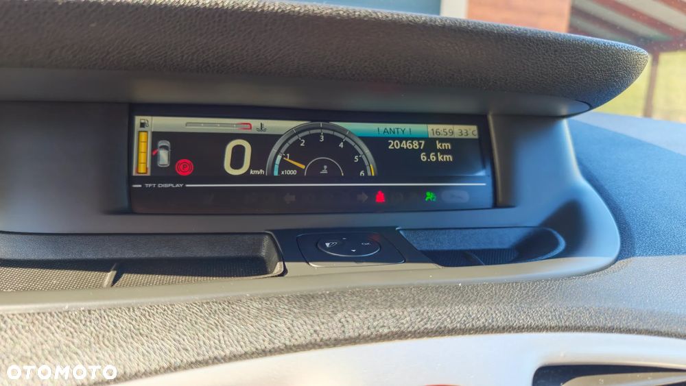 Renault Scenic - 7