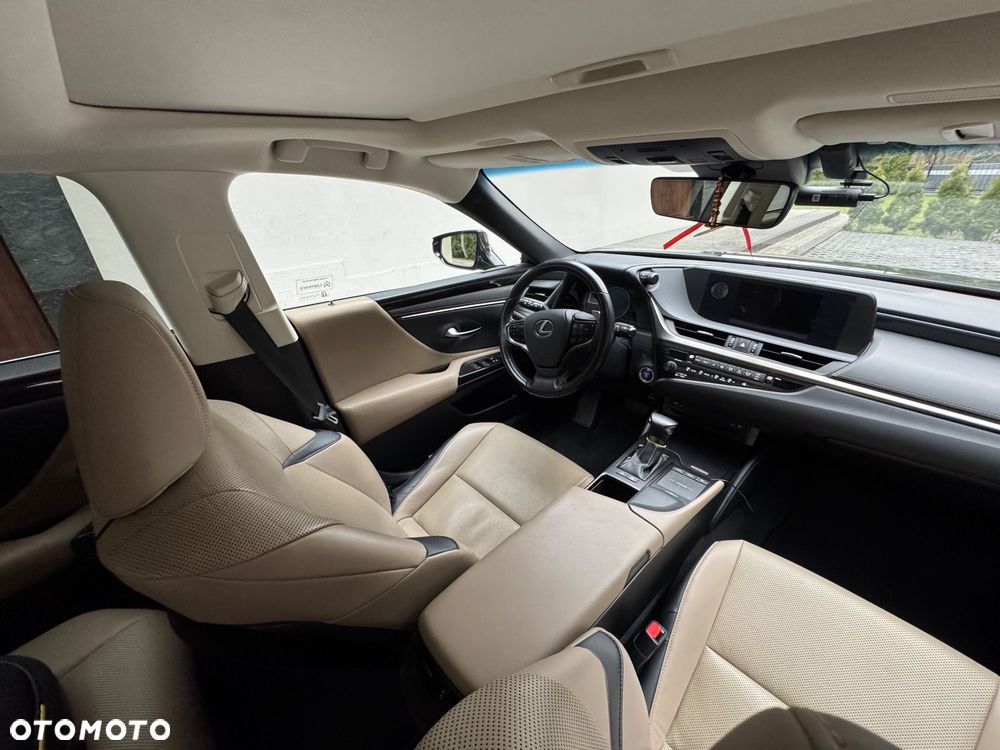 Lexus ES 300h Elegance - 7