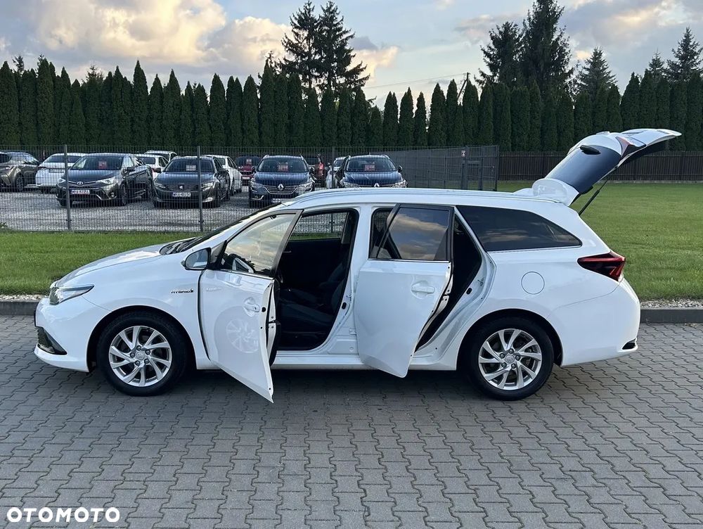 Toyota Auris 1.8 VVT-i Hybrid Automatik Executive - 18
