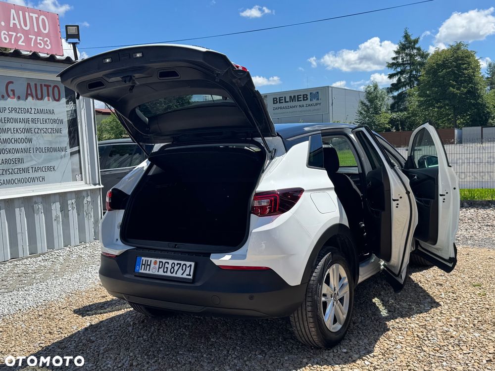Opel Grandland X - 17