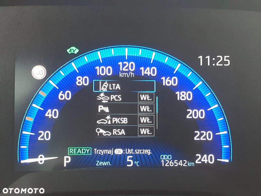 Toyota Corolla - 13