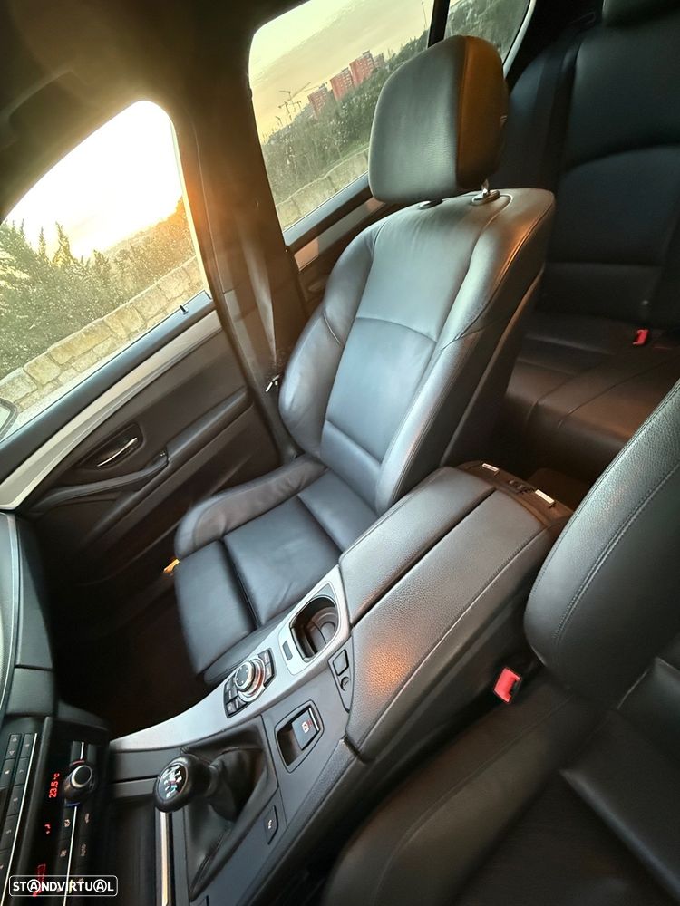 BMW 520 d Pack M - 5
