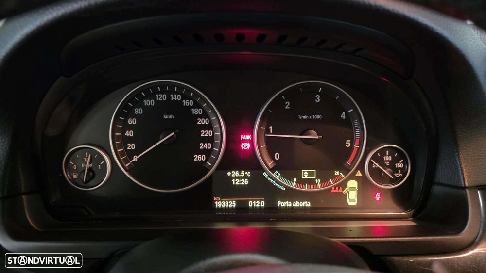 BMW 520 d Luxury Line - 18