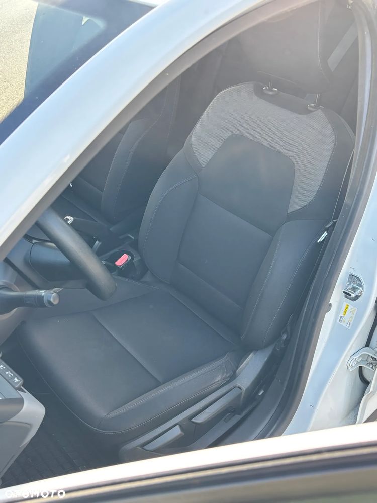 Renault Clio 1.0 SCe Life - 11