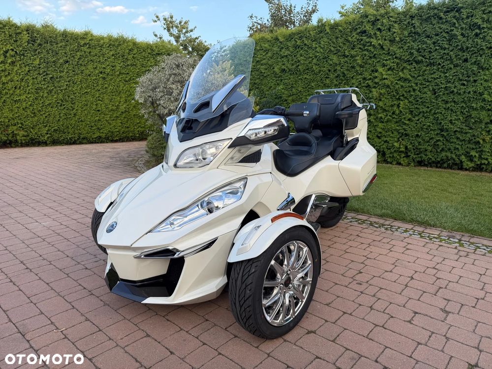 Can-Am Spyder - 3