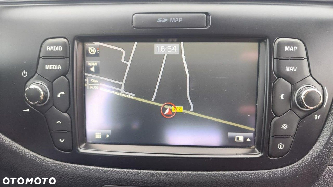 Kia Ceed - 16