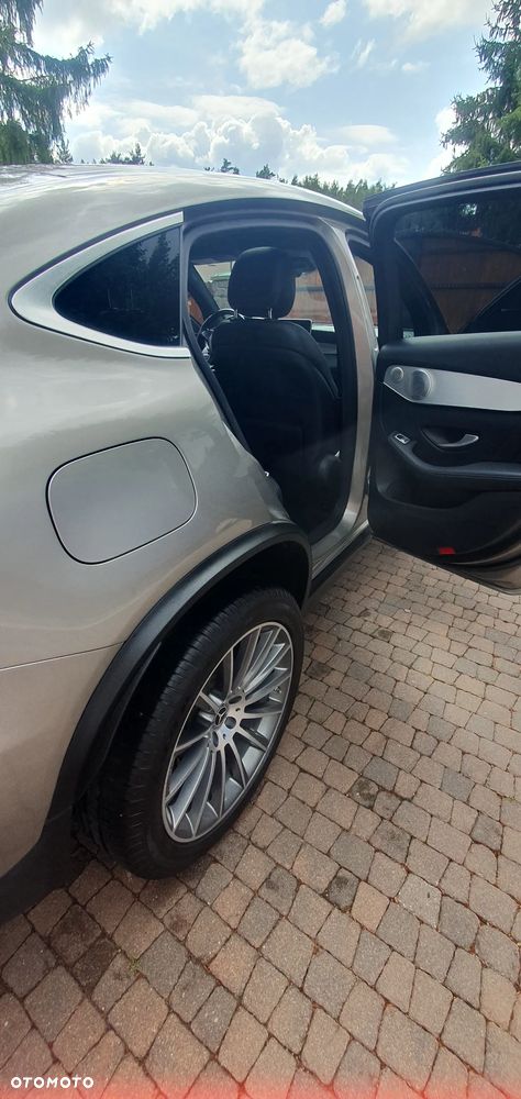 Mercedes-Benz GLC Coupe 300 4-Matic - 10