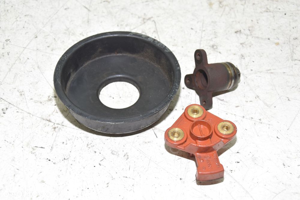 BMW E32 E34 730I M30 MOCOWANIE PALEC ROZDZIELACZA - 1