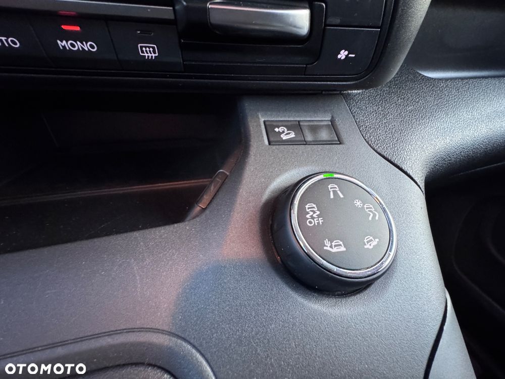 Toyota Proace City Verso 1.5 D-4D Family - 12