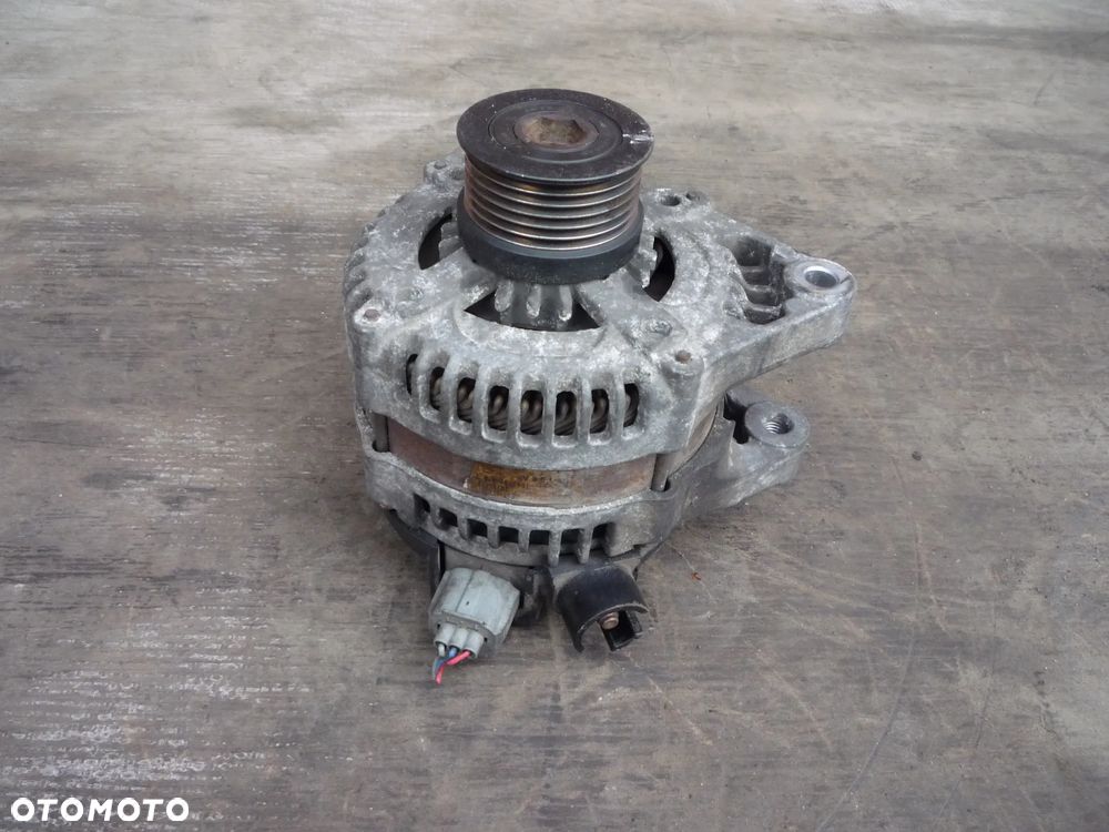 VOLVO V50 1.6D ALTERNATOR - 4