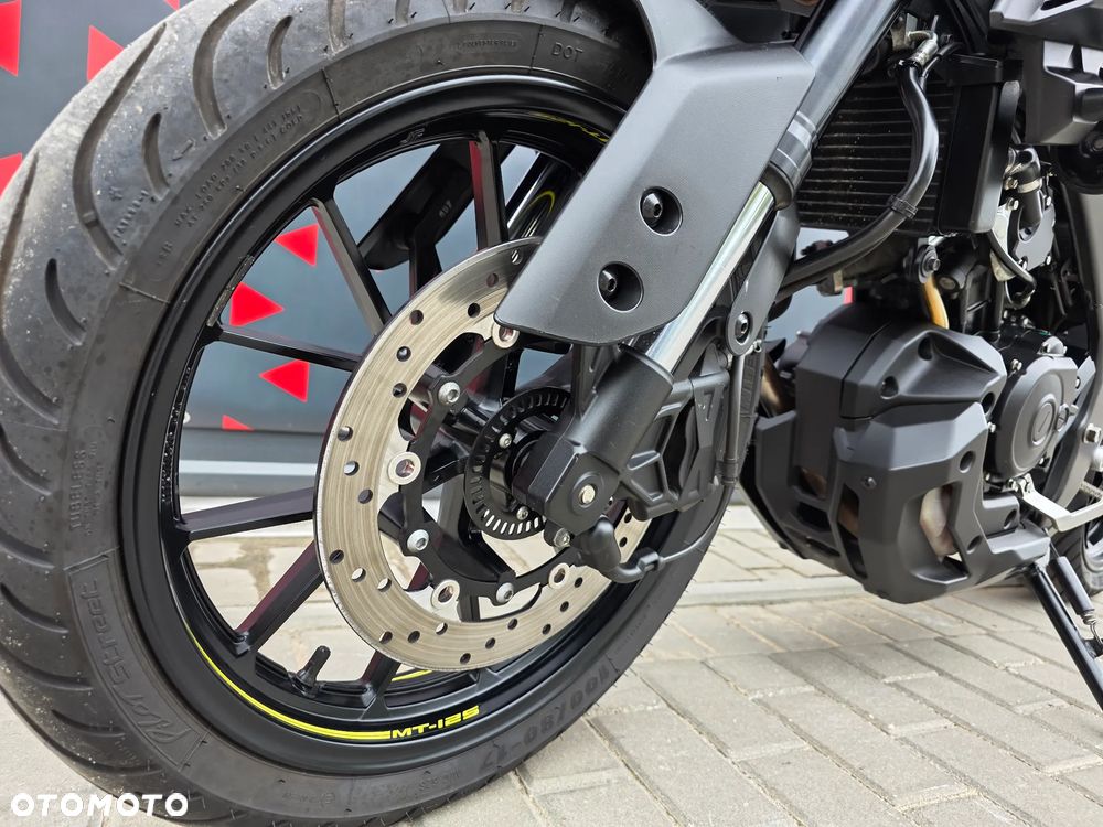 Yamaha MT - 13