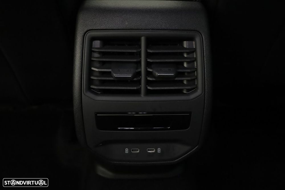 Cupra Formentor 1.5 e-Hybrid DSG - 23