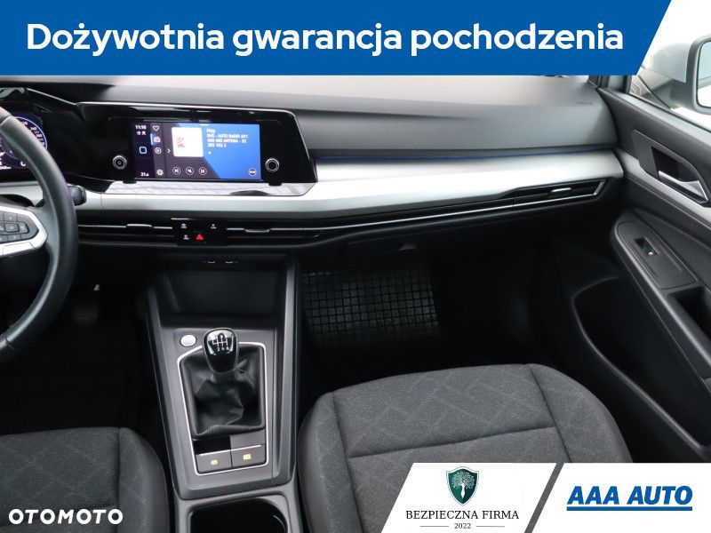 Volkswagen Golf Variant - 10