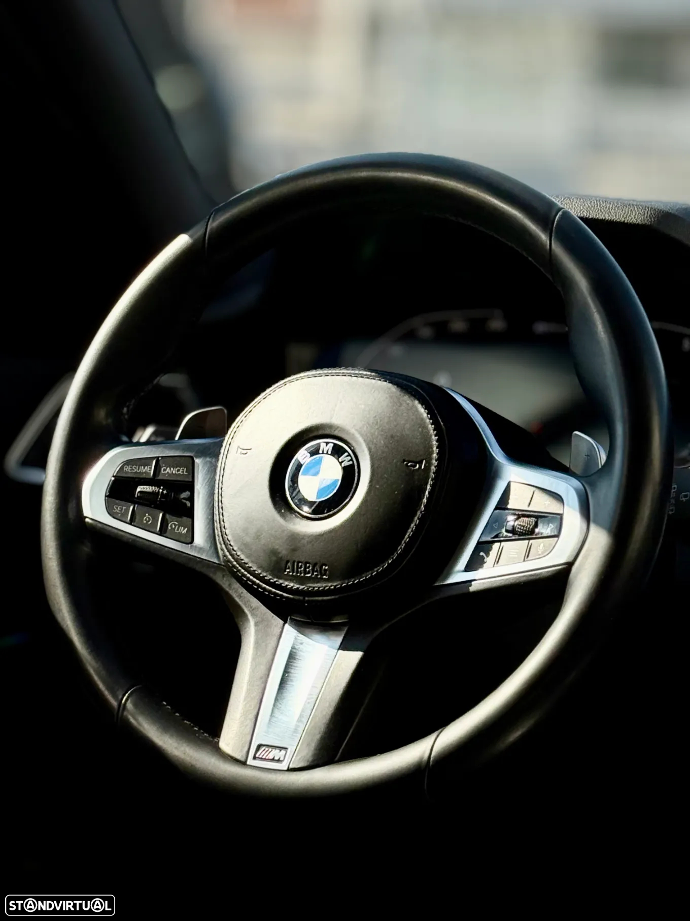 BMW 330 e Touring Pack M Auto - 33
