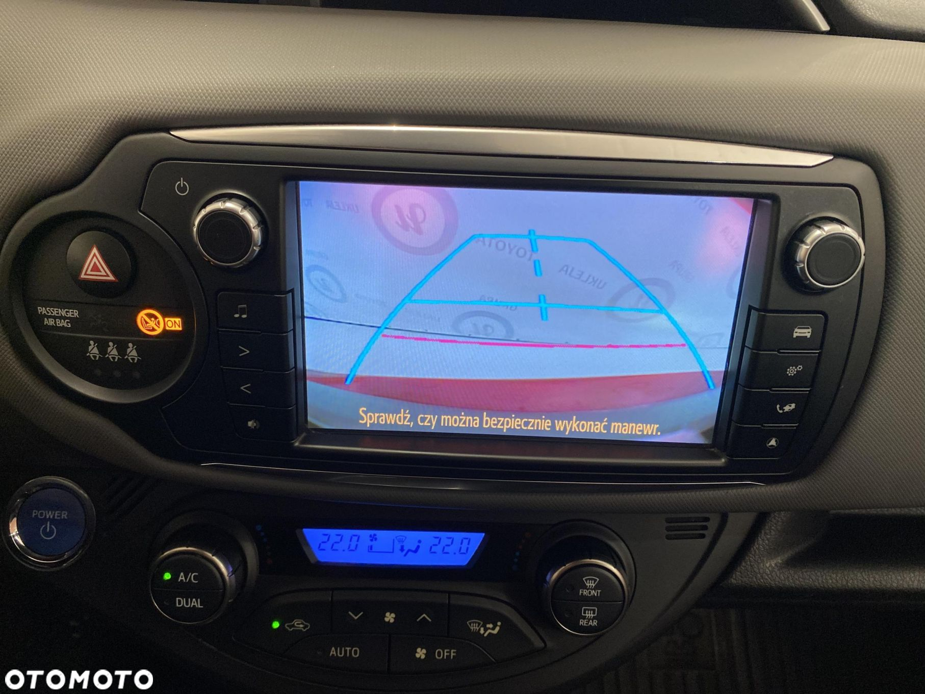 Toyota Yaris - 17