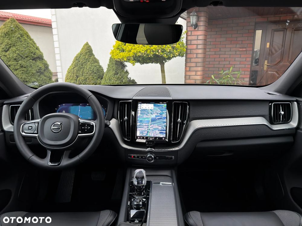 Volvo XC 60 B4 D Geartronic RDesign - 8