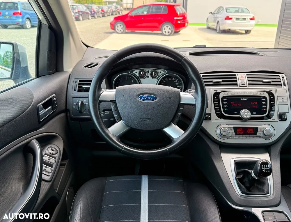 Ford Kuga 2.0 TDCi 2x4 Trend - 7