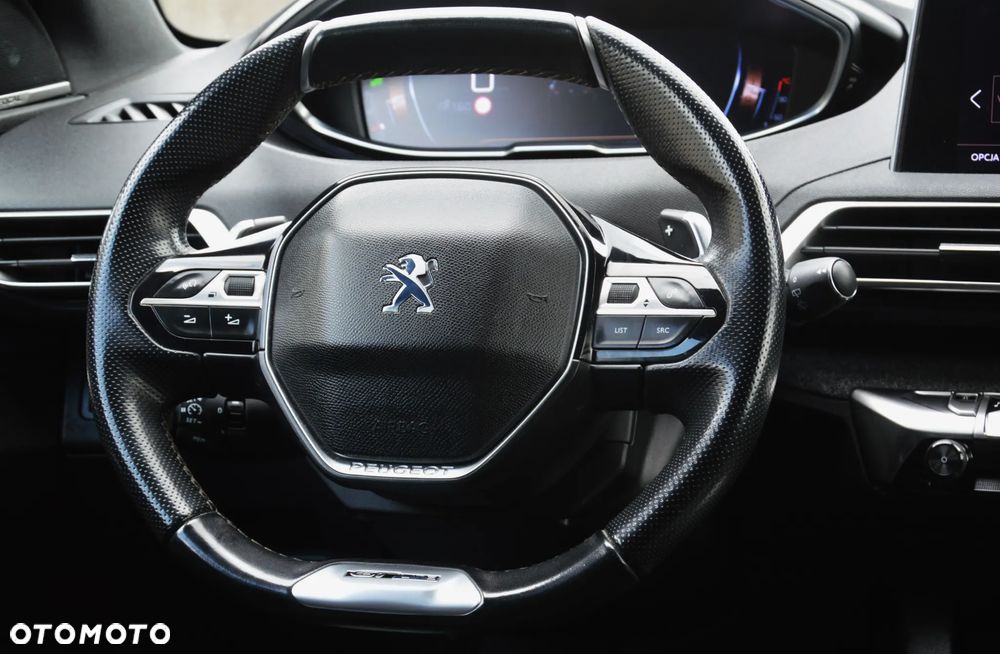 Peugeot 5008 - 22