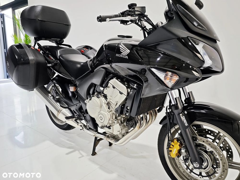 Honda CBF - 8