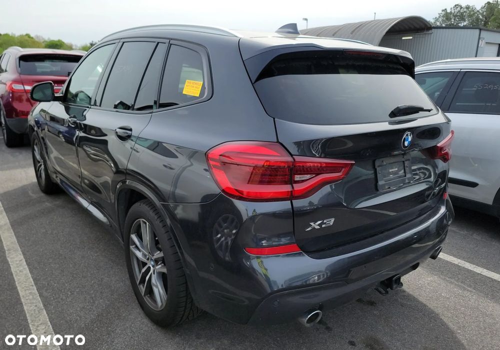 BMW X3 xDrive30i M Sport - 4