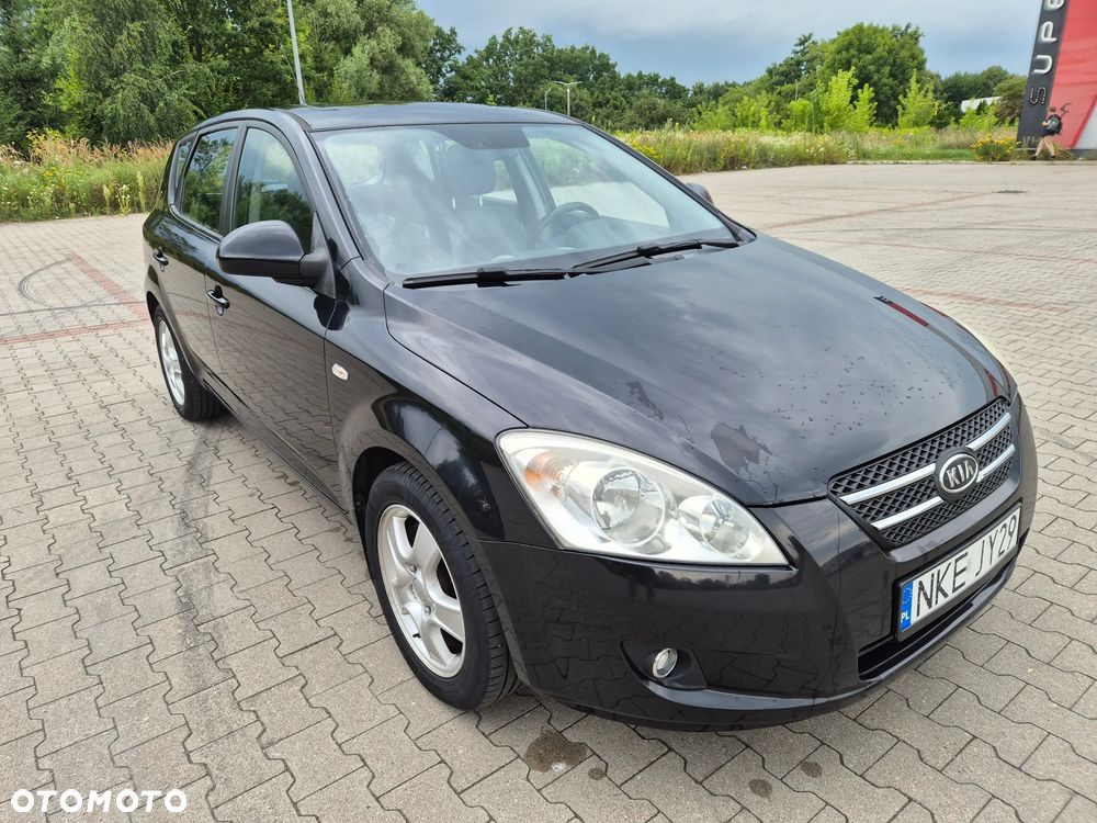 Kia Ceed 1.6 Comfort - 2