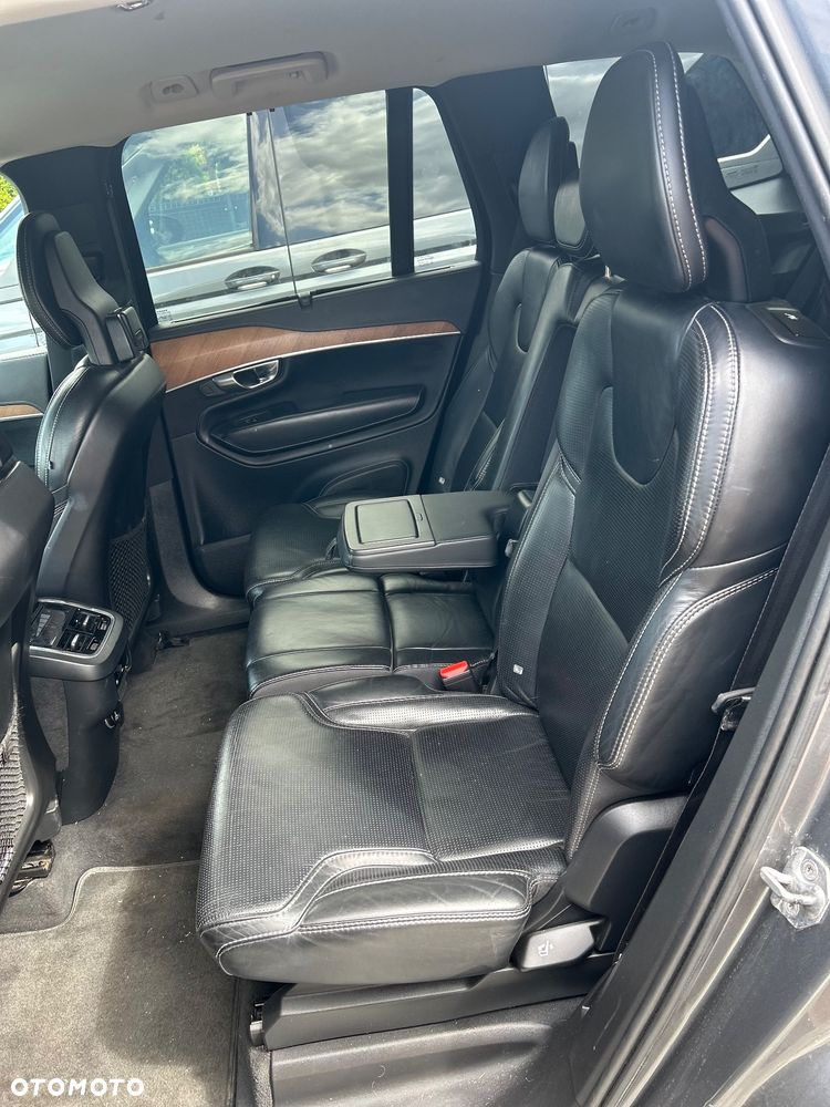 Volvo XC 90 D5 SCR AWD Inscription 7os - 22