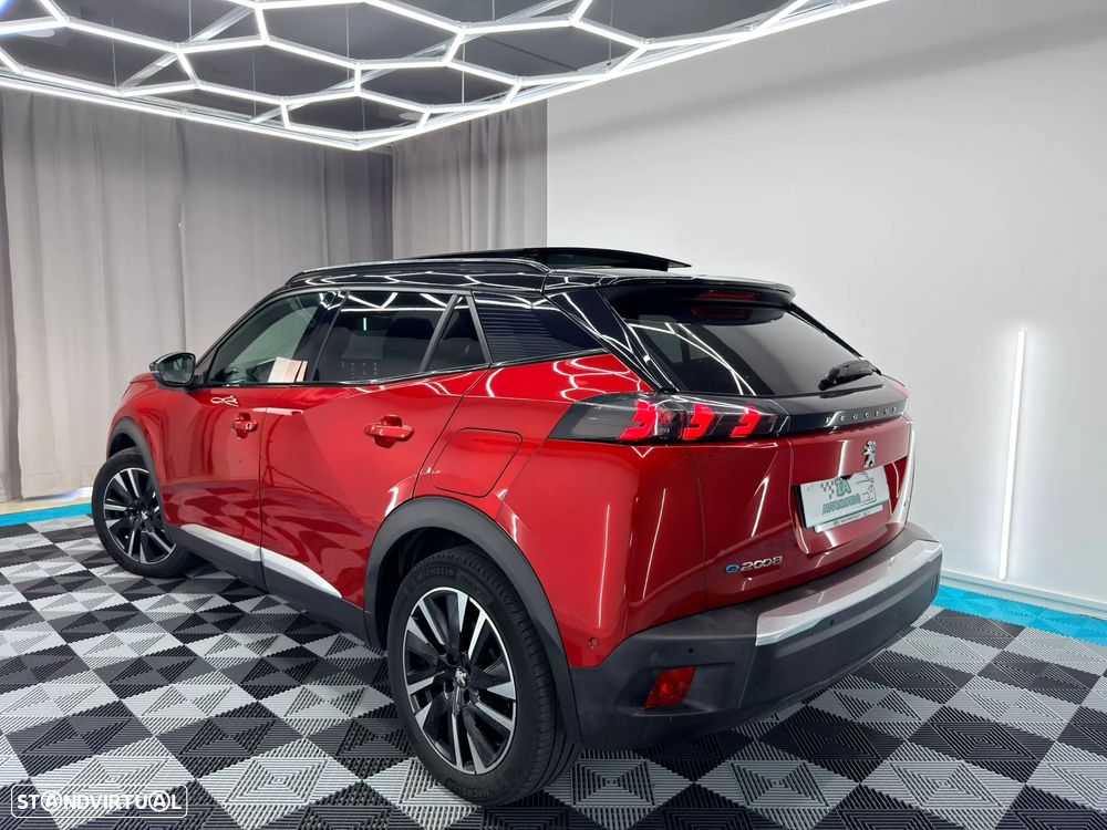 Peugeot e-2008 GT - 5