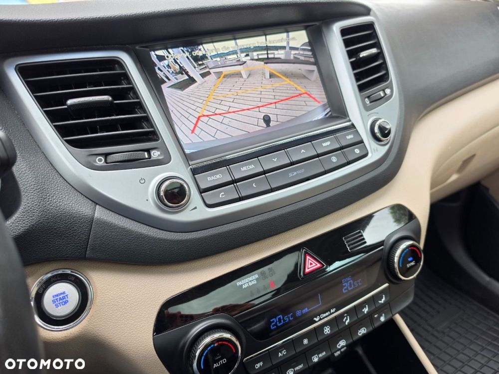 Hyundai Tucson blue 1.7 CRDi 2WD Advantage - 28