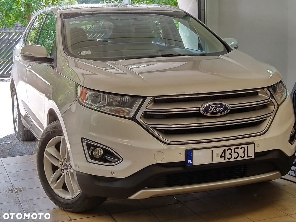 Ford Edge - 9