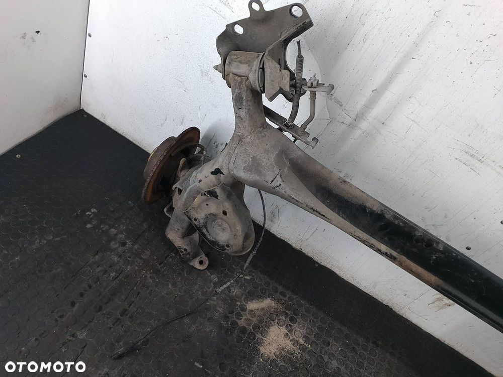 BELKA ZAWIESZENIA, OŚ TYŁ  RENAULT SCENIC III 1.4 TCE - 8