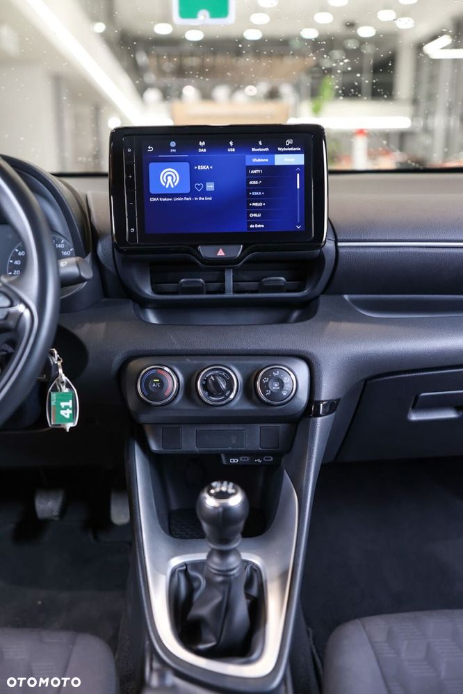 Toyota Yaris 1.5 Comfort - 23