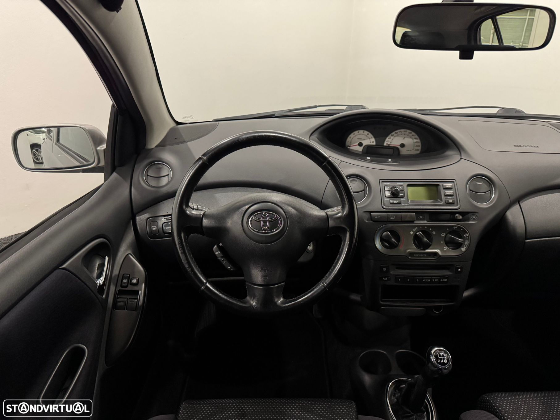 Toyota Yaris 1.5 T Sport AC - 8