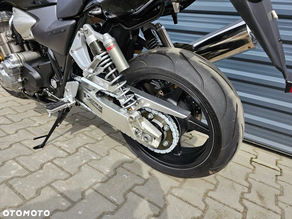 Honda CB - 21