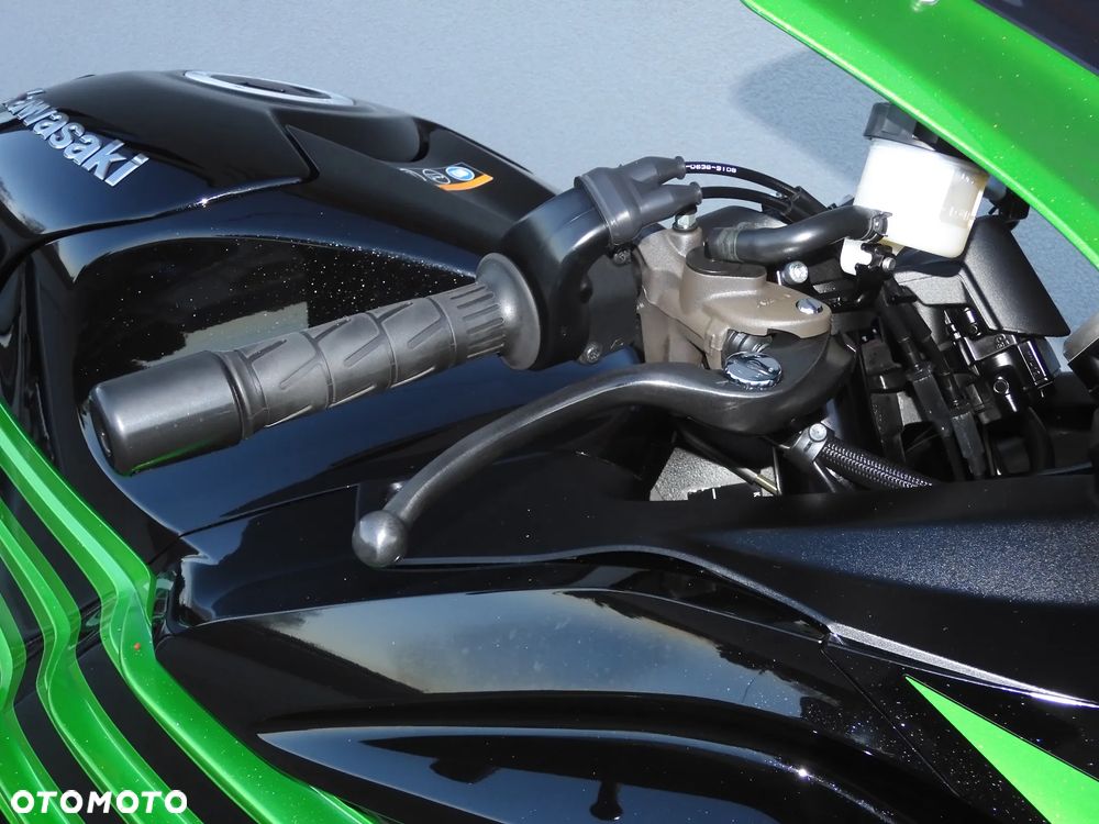 Kawasaki ZZR - 19