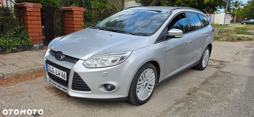 Ford Focus 1.6 TDCi DPF Titanium - 2