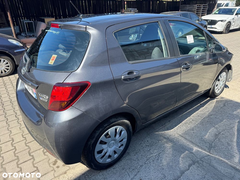 Toyota Yaris - 3