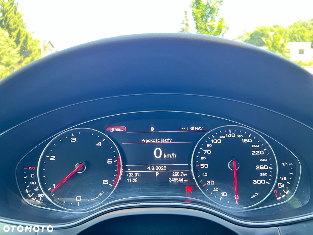 Audi A6 Avant - 16