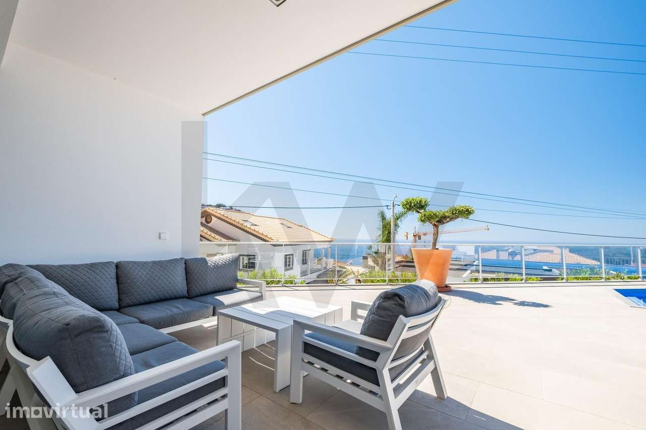 Moradia T3 Térrea - Contemporânea com Piscina, e Vista Mar Panorâmica - Grande imagem: 5/56