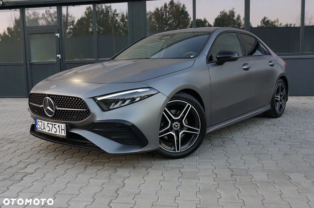 Mercedes-Benz Klasa A 180 AMG Line 7G-DCT - 1