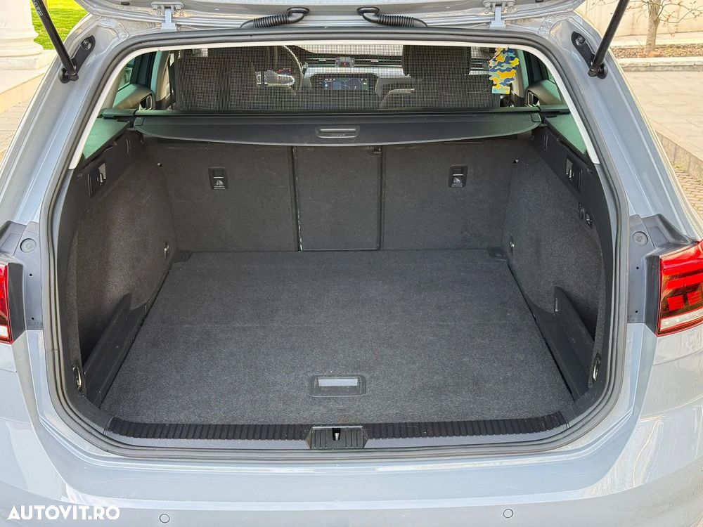 Volkswagen Passat 2.0 TDI SCR DSG Business - 16