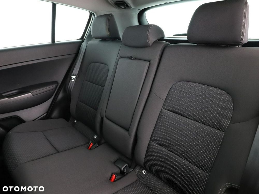 Kia Sportage 1.6 GDI 2WD Attract - 18