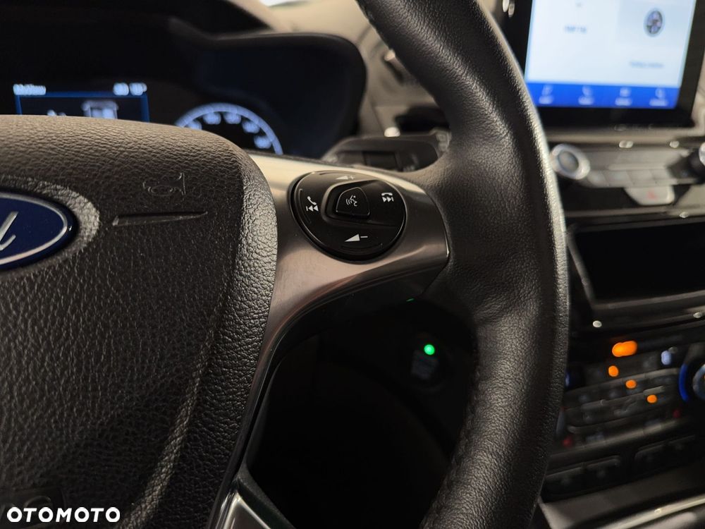 Ford Tourneo Connect - 20