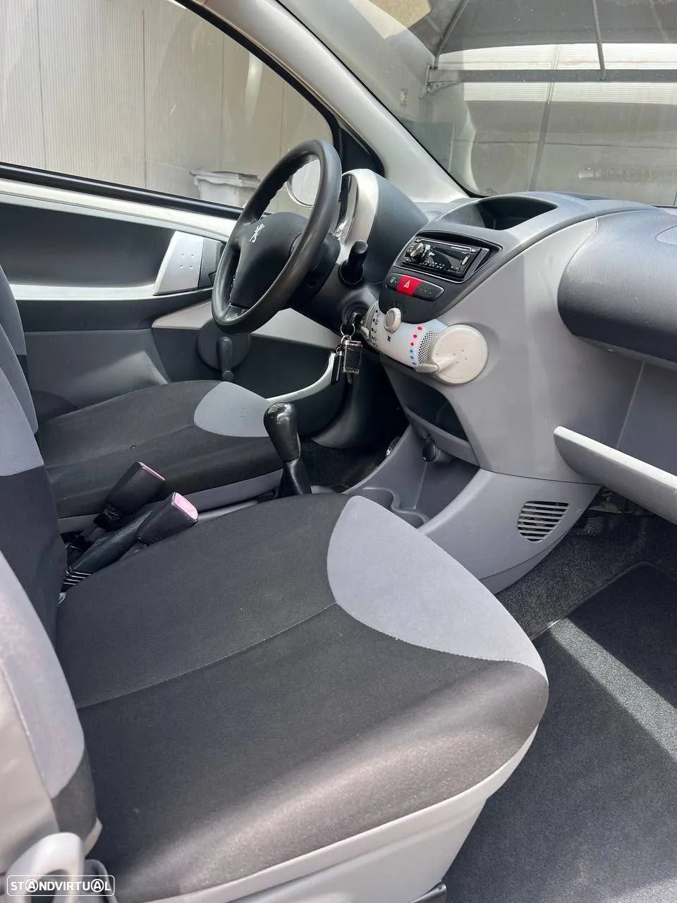 Peugeot 107 1.0 Trendy - 3
