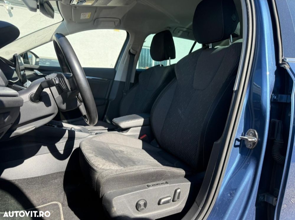 Skoda Octavia 2.0 TDI DSG First Edition - 10