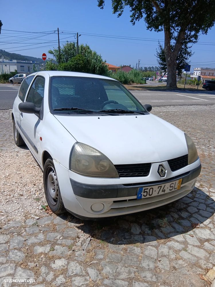 Renault Clio - 1