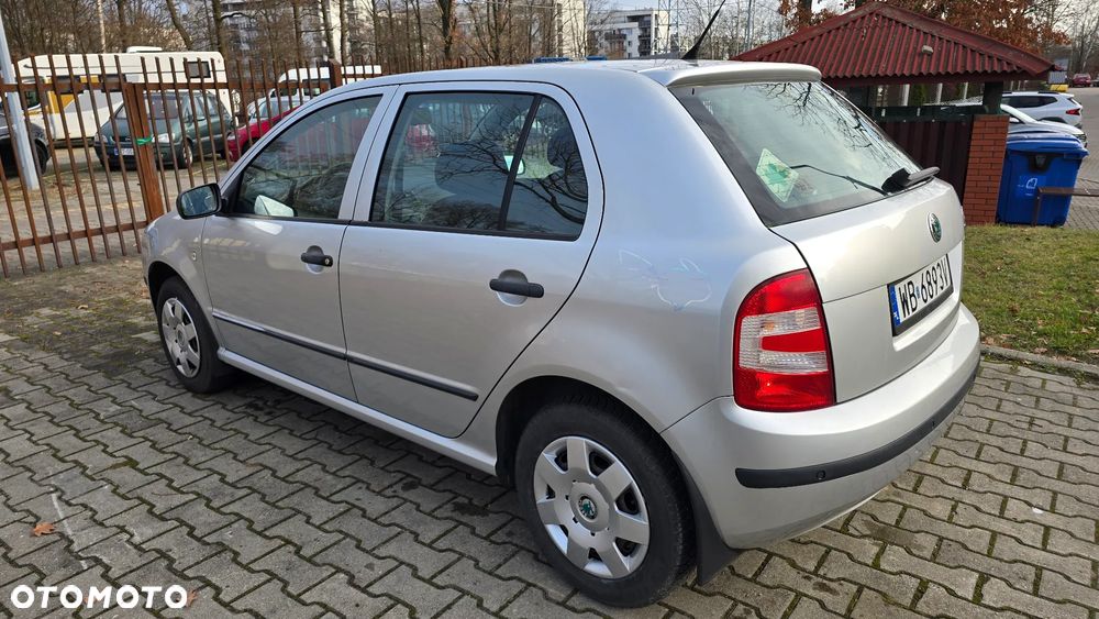 Skoda Fabia 1.4 16V Active - 7